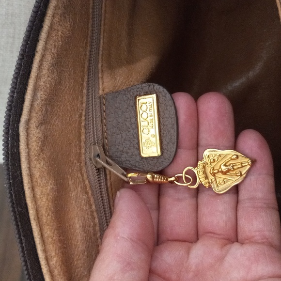 Authentic Vintage Gucci Interlocking GG Monogram Supreme Boston Doctor Satchel - Picture 9 of 12